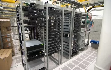 Tủ Điện, Tủ Rack – Dự Án Hệ Thống Cơ Khí & Băng Tải