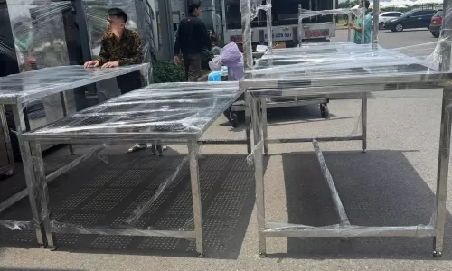 Bàn Giao Bàn Thao Tác Đục Lỗ Inox 304 Tại KCN Bá Thiện 2